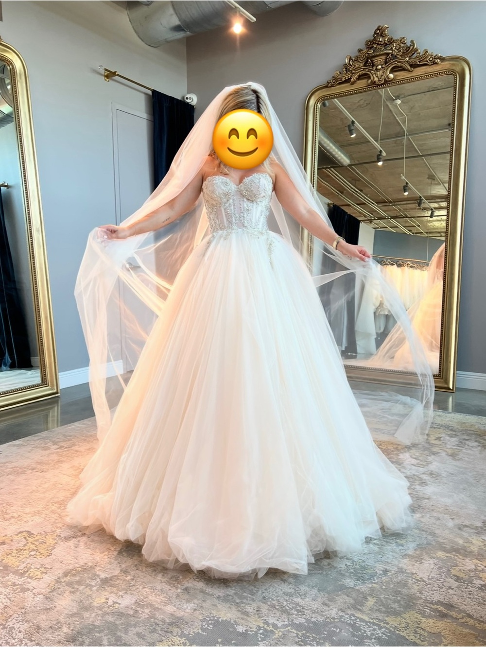 Galia Lahav Mia Couture Ivory Lace Wedding Gown Size 4 Like New